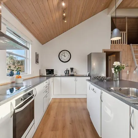 16 Person In Holiday home