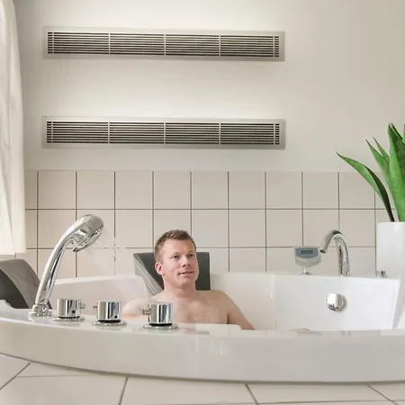 Luxury Pool In - By Traum Bagenkop